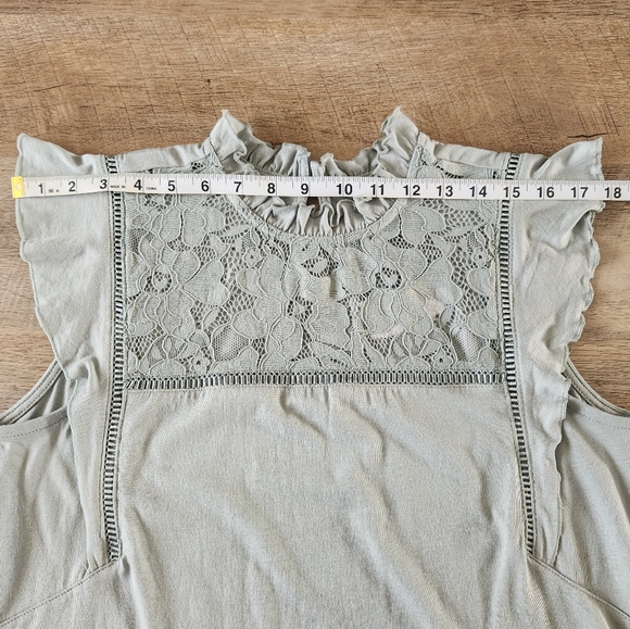 MOHITO Light Green Shirt With Ruffles - Picture 13 of 16